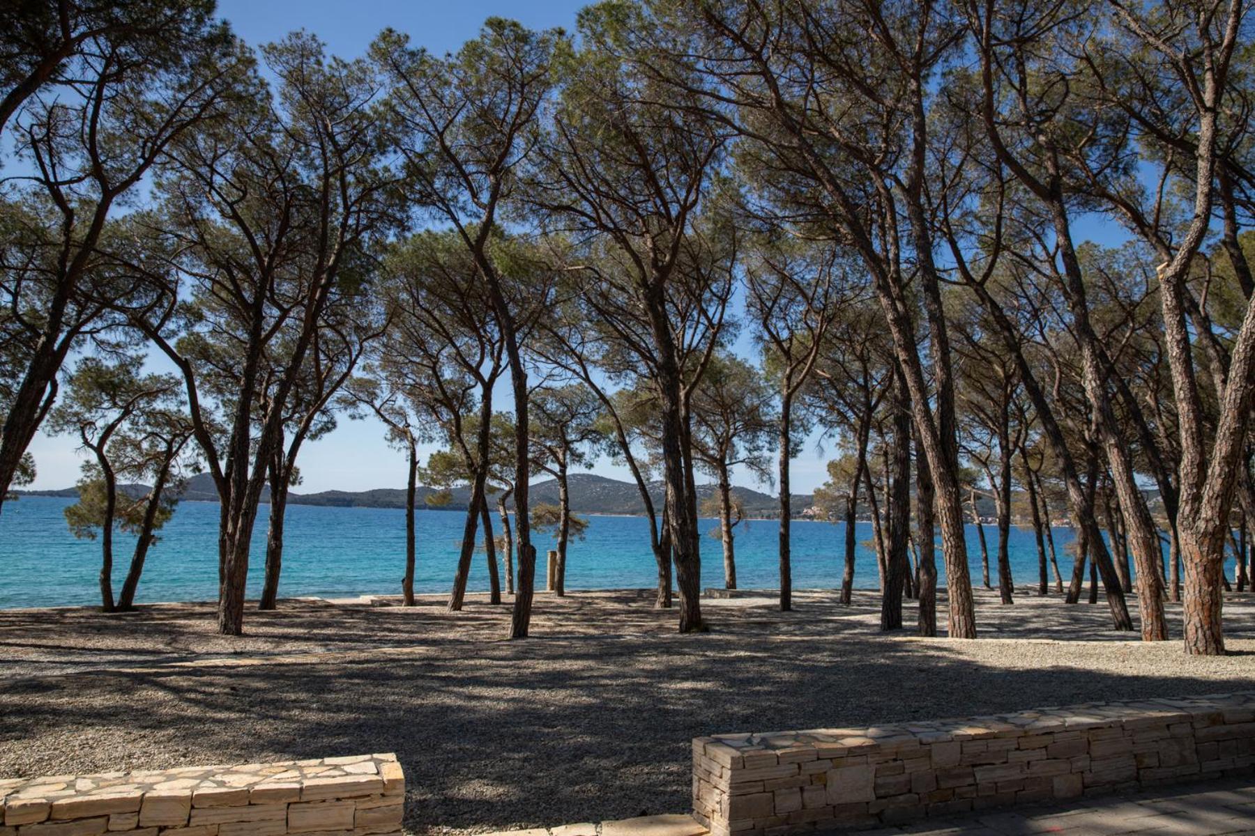 Apartmani Dina Biograd Na Moru Exterior foto
