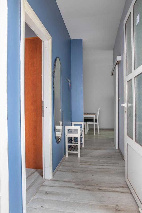 Apartmani Dina Biograd Na Moru Exterior foto