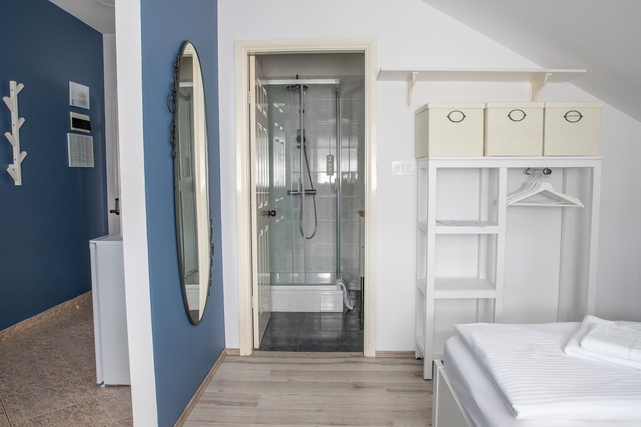 Apartmani Dina Biograd Na Moru Exterior foto